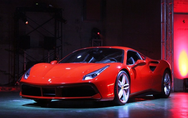 フェラーリ 488 GTB