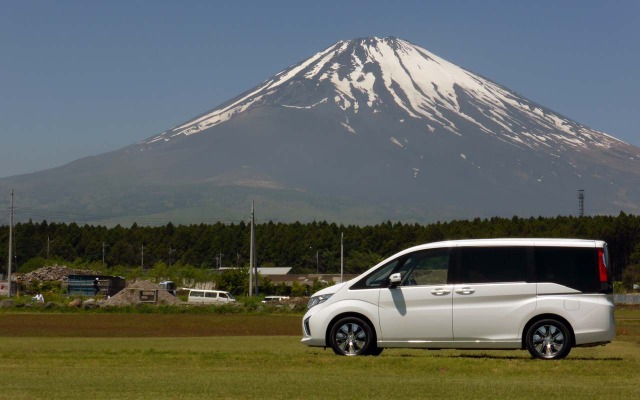 ステップワゴンの最上位モデル「G・EX」