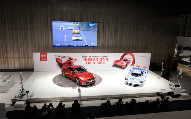 日産のパブリックビューイング（ルマン24時間レース2015）