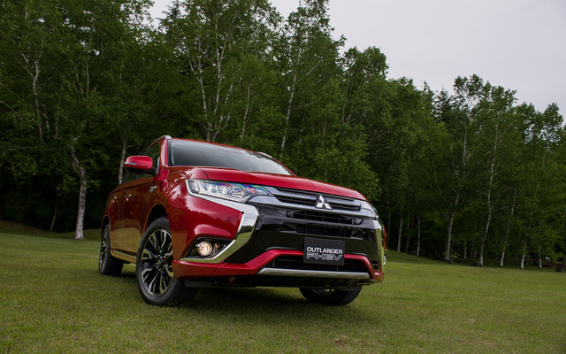 三菱 アウトランダーPHEV 改良新型