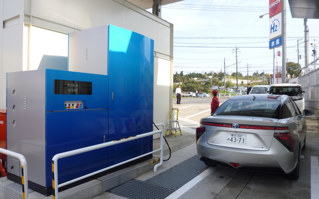 トヨタ MIRAI