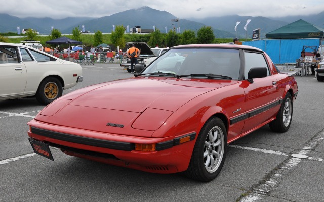 1983年 マツダ サバンナ RX-7ターボ