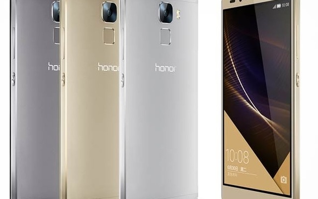 2.2GHzのオクタコアプロセッサを搭載するハイスペックモデル5.2型「Honor 7」