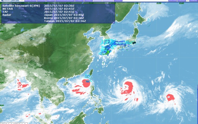 運航支援コンテンツ「FOSTER-NEXTGEN」7/7の積乱雲発生エリア　台風9号・10号・11号の雨雲の中で、特に積乱雲が発達しているエリアを赤色でアラート表示