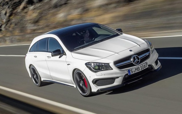 メルセデスベンツ AMG CLA 45 4MATIC