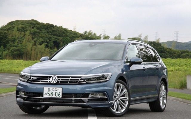 VW パサートヴァリアント R-Line