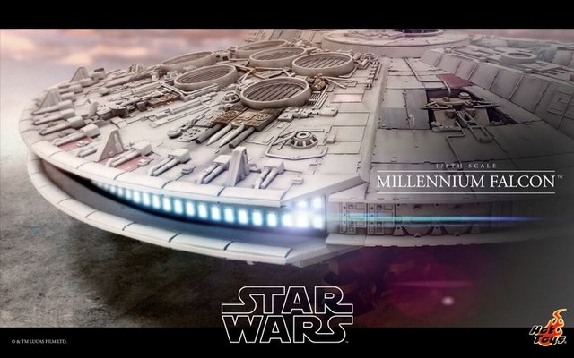 全長5.5メートル！1/6スケール「スター・ウォーズ」ミレニアム・ファルコン登場ーACGHKで展示へ