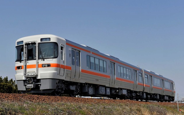 JR東海のキハ25形（写真は1次車）。8月1日から紀勢本線・参宮線で2次車の運用が始まる。