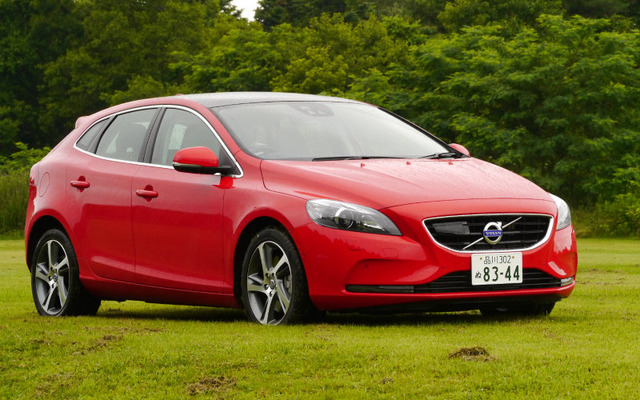 ボルボ V40 D4 SE