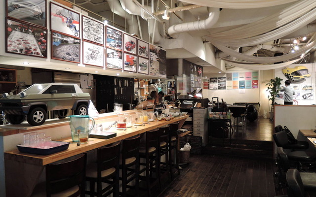 「カーデザインウィーク」展示風景