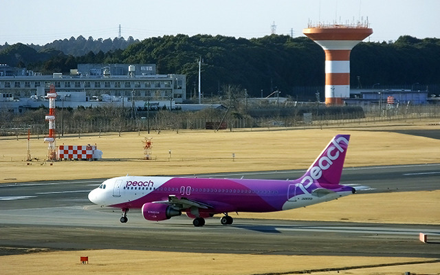 ピーチ A320-200