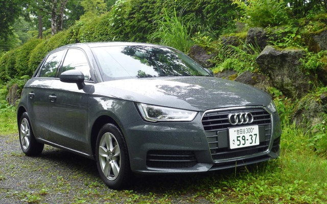 アウディ A1 スポーツバック 1.0 TFSI