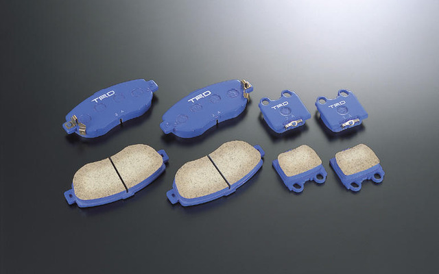 ヴィッツ、クラウン用ブレーキパッド Blue…TRD