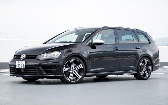 VW ゴルフ R ヴァリアント