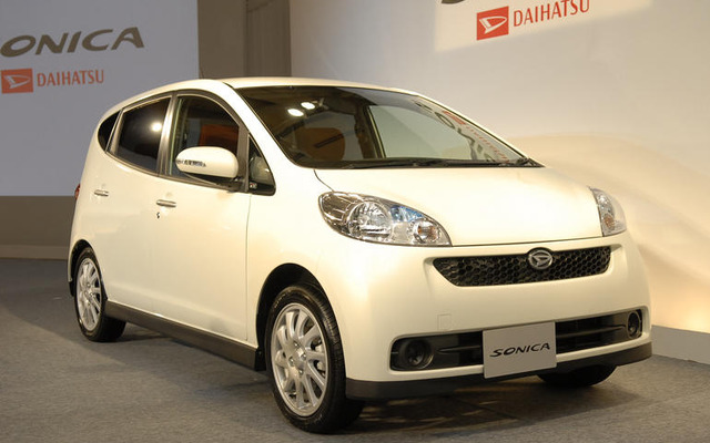 ブランド別軽自動車販売、200台弱の差でダイハツがトップ奪還