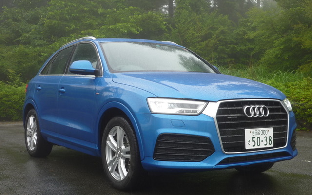 アウディ Q3