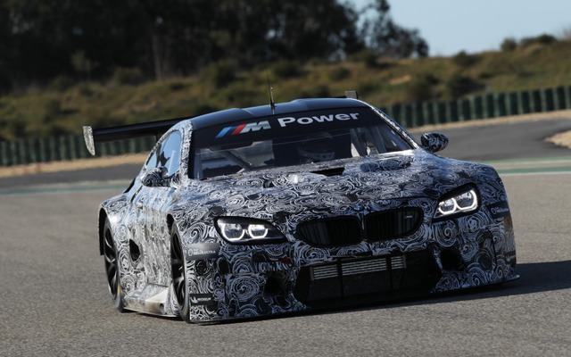 BMW M6 GT3の開発プロトタイプ車