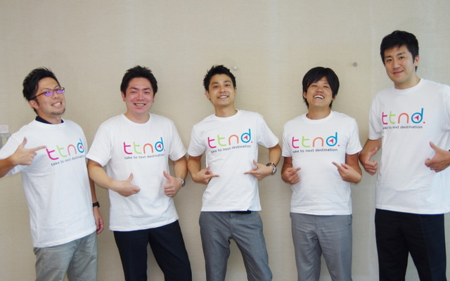 ttndのメンバー。中央が伊藤豊大さん