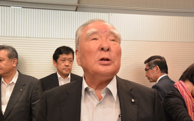 スズキ 鈴木修 会長