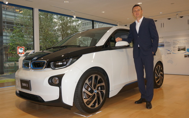 BMWジャパン ペーター・クロンシュナーブル社長とBMW i3
