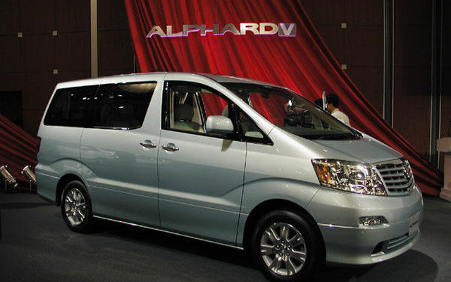 【今が売り時の車】トヨタ アルファード…あなたのカスタマイズはいくらに?