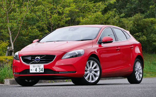 ボルボ V40 T3