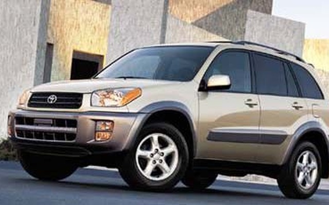 アジアもダメで、日本国内の自動車生産空洞化