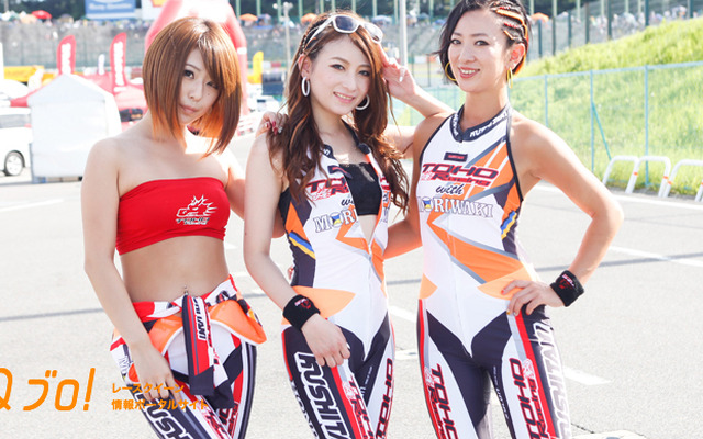 TOHO Racing with MORIWAKIレースクイーン