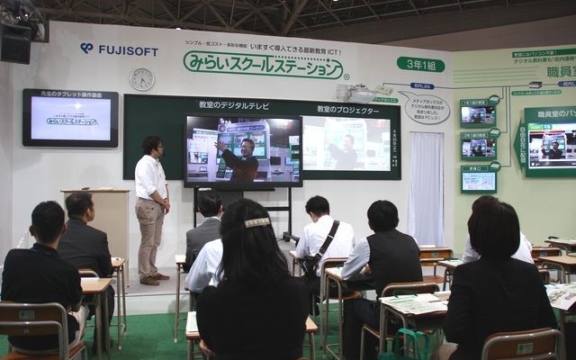 カメラ映像を利用した校内放送も可能