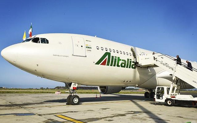 アリタリア運航の法王専用機