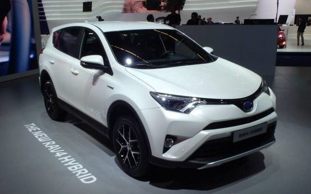 トヨタ RAV4ハイブリッド（フランクフルトモーターショー15）