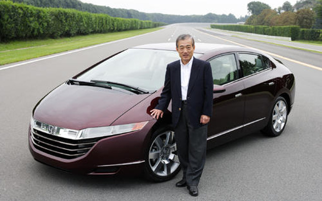 ホンダ、燃料電池車「FCXコンセプト」発売へ　2008年