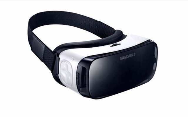 VRヘッドセット「Gear VR」の製品版発表―価格はβ版の半額99ドル