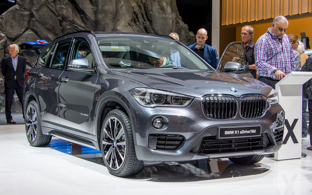 BMW X1（フランクフルトモーターショー15）