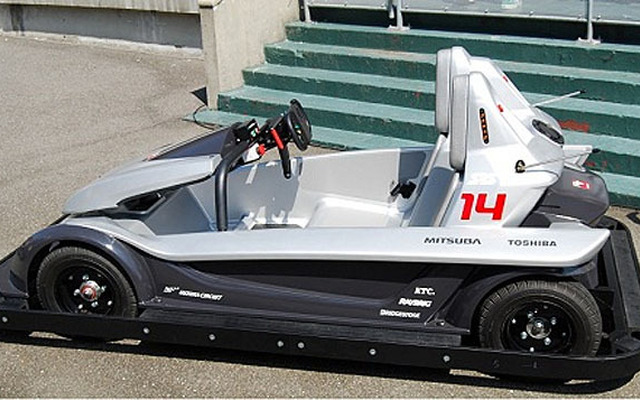 鈴鹿サーキットのEVゴーカート