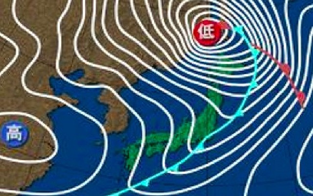 10月1日～2日猛発達する爆弾低気圧で全国的に大荒れ