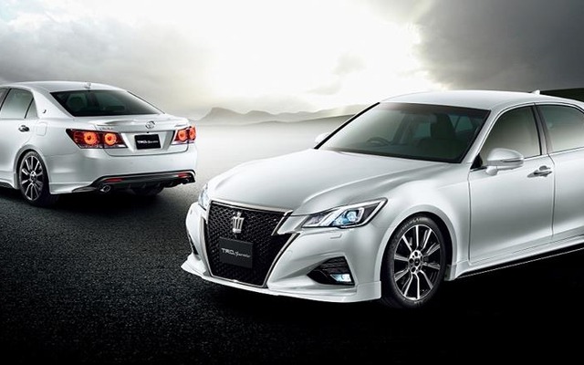 TRD の改良新型トヨタクラウン用パーツ