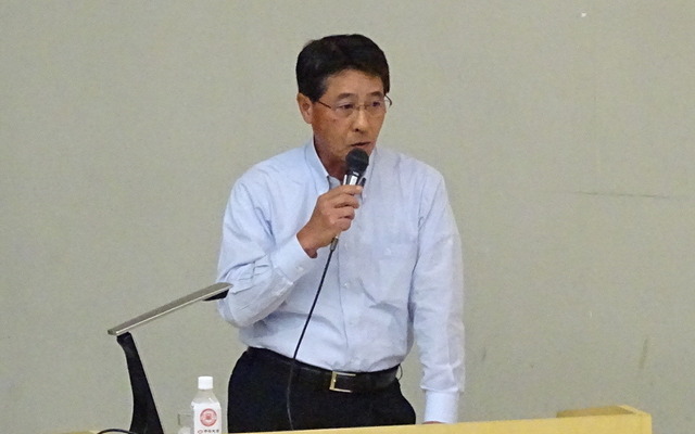 中央大学後楽園キャンパスで出張授業を行った、マツダの小飼雅道社長