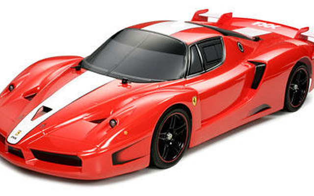 フェラーリ FXX 電動RCカー発売…タミヤ