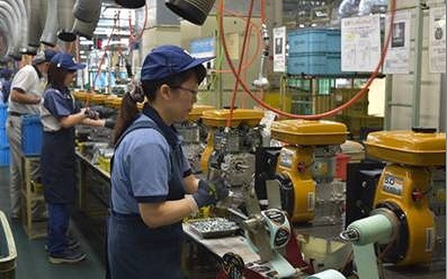 埼玉製作所 生産風景