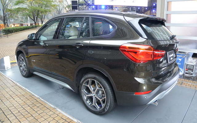 BMW X1 新型発表会