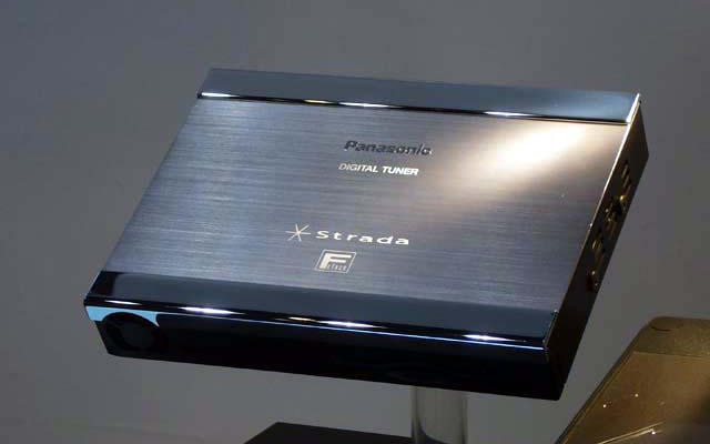 【CEATEC 06】4チューナーで地デジを受信…松下電器産業