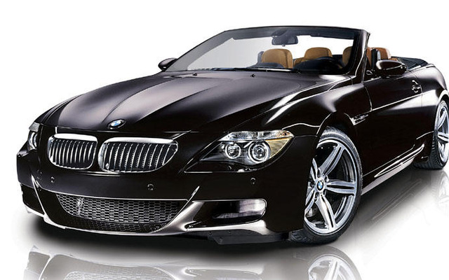 ニーマンマーカス、今年のクリスマスはBMWで