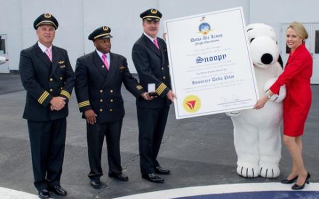 デルタ航空、スヌーピーを名誉パイロットに指名（3）