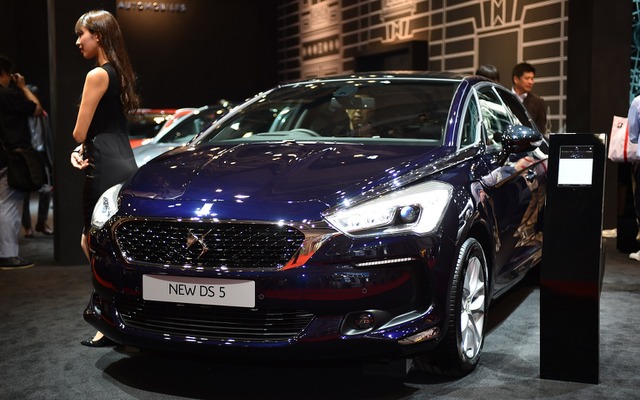 DS DS5 エディション 1955（東京モーターショー15）
