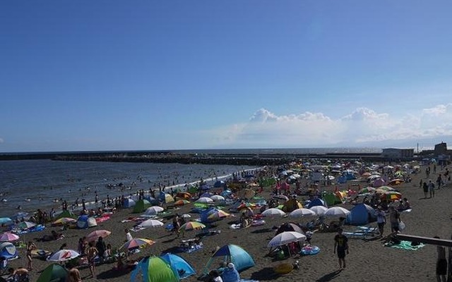 圏央道の開通で埼玉方面からの観光客が増えた神奈川県茅ヶ崎市の「サザンビーチちがさき」