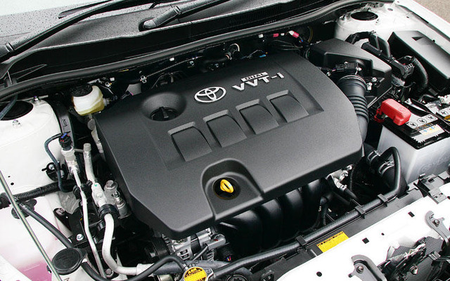 【トヨタ カローラ 新型発表】新開発1.8リットルエンジンに注目
