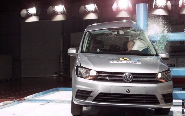 ユーロNCAPの新型VWキャディ の衝突テスト