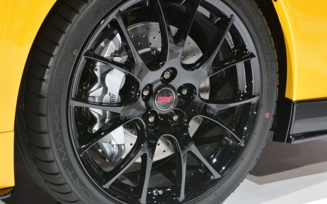 スバル WRX STI S207（東京モーターショー15）