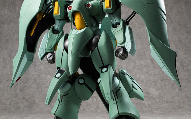 全高約200mmの「クィン・マンサ」食玩が登場！全高約90mmの「キュベレイMk-IIセット」も